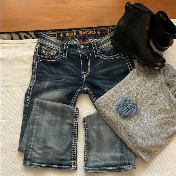 Jeans - Picture 3 of 12